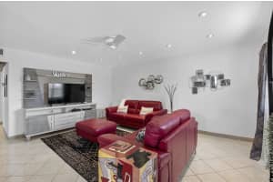 360 Seville O, Delray Beach, FL 33446 - MLS#R11101576