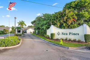 10808 SE Sea Pines Circle, Hobe Sound, FL 33455 - MLS#R11101582