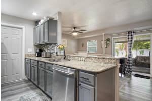 372 NE Ardsley Drive, Port Saint Lucie, FL 34983 Sold 08/22/25