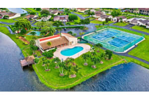 5136 Mirror Lakes Boulevard, Boynton Beach