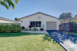 5136 Mirror Lakes Boulevard, Boynton Beach, FL 33472 - MLS#R11101618