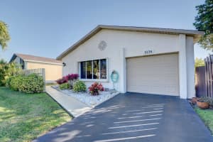 5136 Mirror Lakes Boulevard, Boynton Beach, FL 33472 - MLS#R11101618