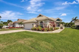 834 SW Lake Charles Circle, Port Saint Lucie, FL 34986 - MLS#R11101634