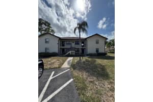 7626 Tahiti Lane 204, Lake Worth