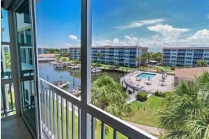 910 Dogwood Drive 443, Delray Beach, FL 33483 - MLS#R11101667