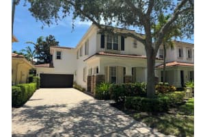 374 Columbus Street, Palm Beach Gardens, FL 33410 - MLS#R11101723