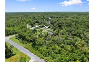 1400 Parkland Boulevard, Fort Pierce, FL 34982 - MLS#R11101793