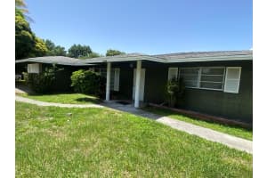 2404 Holiday Court, Fort Pierce, FL 34982 Sold 08/11/25