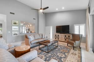 206 Ryder Cup Circle, Palm Beach Gardens, FL 33418 - MLS#R11101831