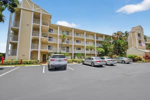 7290 Ashford Place 201, Delray Beach, FL 33446 Sold 09/02/25