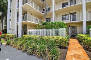 7290 Ashford Place 201, Delray Beach, FL 33446 Sold 09/02/25
