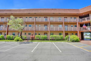 9700 Sunrise Lakes Boulevard 305, Sunrise, FL 33322 Sold 09/19/25