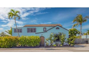 624 10th Avenue N, Lake Worth Beach, FL 33460 - MLS#R11101925