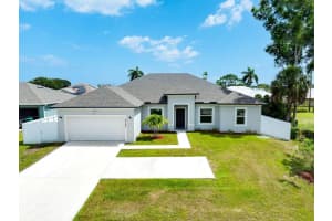 5154 NW North Macedo Boulevard, Port Saint Lucie, FL 34983 - MLS#R11101942