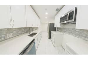 341 Henthorne Drive, Palm Springs, FL 33461 - MLS#R11101951