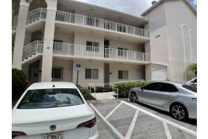 5016 Rose Hill Drive 2-303, Boynton Beach