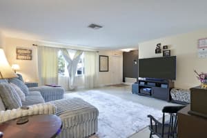 425 San Mateo Drive, Palm Springs, FL 33461 Sold 11/05/25