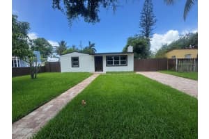 748 Aspen Road, West Palm Beach, FL 33409 Sold 07/17/25