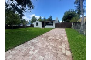748 Aspen Road, West Palm Beach, FL 33409 Sold 07/17/25