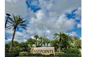 12829 Briarlake Drive 201, Palm Beach Gardens