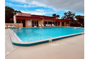 32 Lake Vista Trail 101, Port Saint Lucie, FL 34952 - MLS#R11101995