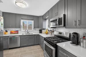 306 N A Street, Lake Worth Beach, FL 33460 Sold 08/14/25