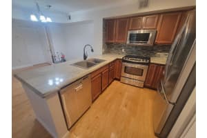 180 Yacht Club Way 105, Hypoluxo, FL 33462 - MLS#R11102030