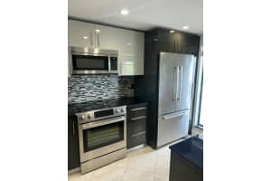17 Royal Palm Way 5030, Boca Raton, FL 33432 - MLS#R11102038