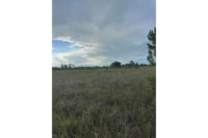 17757 NW 304th Street, Okeechobee, FL 34972 - MLS#R11102093