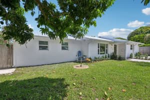 8888 SE Rigdon Way, Hobe Sound, FL 33455 Sold 07/31/25
