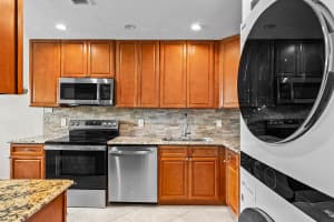 24 Stratford Drive F, Boynton Beach, FL 33436 - MLS#R11102105