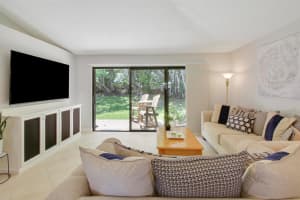 825 Club Drive, Palm Beach Gardens, FL 33418 - MLS#R11102114