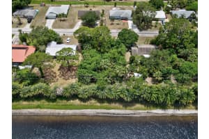 156 Kildare Drive, Sebastian, FL 32958 Sold 11/07/25