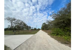 7602 18th Place, Labelle, FL 33935 Sold 07/24/25