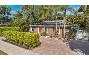 1862 Center Street, Jupiter