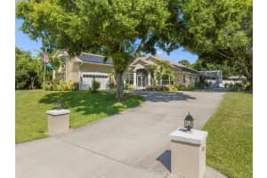 152 Academy Terrace, Sebastian
