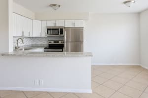 4670 NE 5th Avenue 7, Boca Raton, FL 33431 - MLS#R11102180