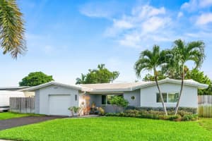 229 SW 5th Street, Boca Raton, FL 33432 Sold 08/25/25