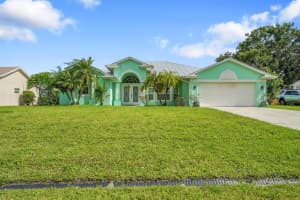 385 SW North Quick Circle, Port Saint Lucie, FL 34953 Sold 08/07/25