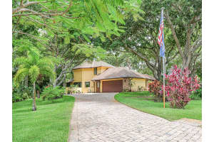 505 Cross Creek Circle, Sebastian, FL 32958 Sold 08/11/25