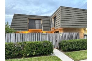 3310 33rd Way, West Palm Beach 3310 33rd Way, West Palm Beach