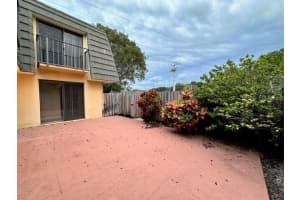 3310 33rd Way, West Palm Beach, FL 33407 - MLS#R11102233