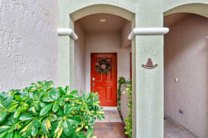 104 Las Brisas Circle, Hypoluxo, FL 33462 Sold 10/15/25