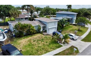 1424 Crest Drive, Lake Worth, FL 33461 - MLS#R11102289