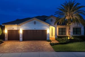 749 SW Sea Green Street, Palm City, FL 34990 - MLS#R11102298