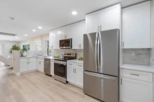 401 Vision Court, Palm Beach Gardens, FL 33418 Sold 09/29/25
