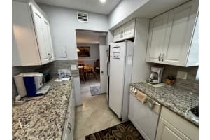 701 Lori Drive 204, Palm Springs, FL 33461 - MLS#R11102301