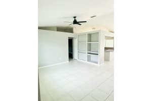 6455 NW Foxglove Street, Port Saint Lucie, FL 34986 - MLS#R11102338