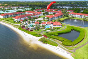 106 Half Moon Circle H2, Hypoluxo, FL 33462 Sold 09/25/25