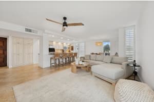 2200 S Ocean Boulevard 102, Delray Beach, FL 33483 - MLS#R11102426
